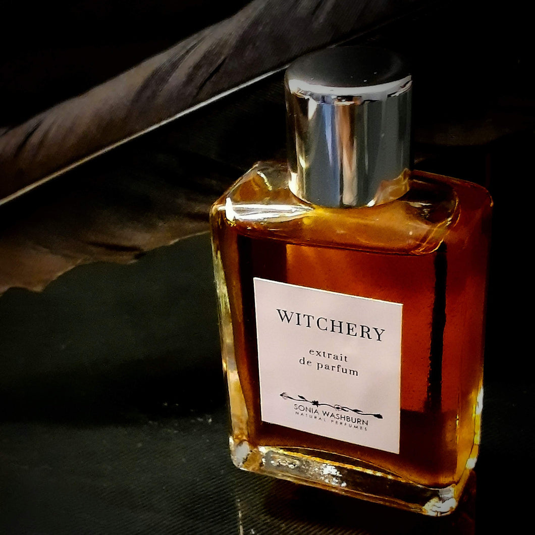 Witchery. Extrait de parfum. Natural perfume oil. Sonia Washburn Perfumes.